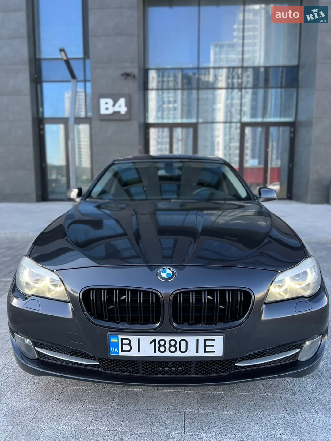 2011 BMW 5er - фото 1
