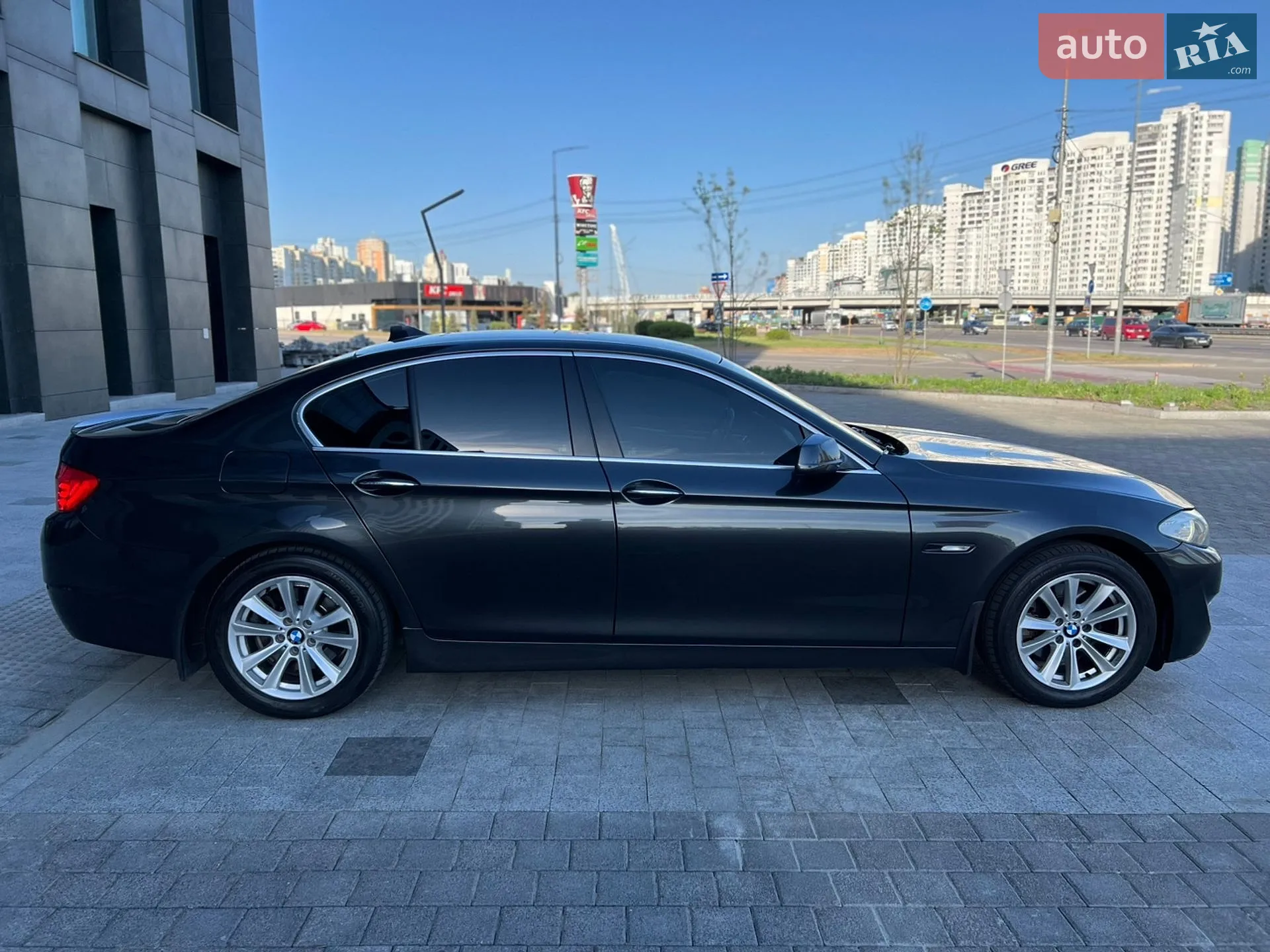 2011 BMW 5er - мініатюра 6