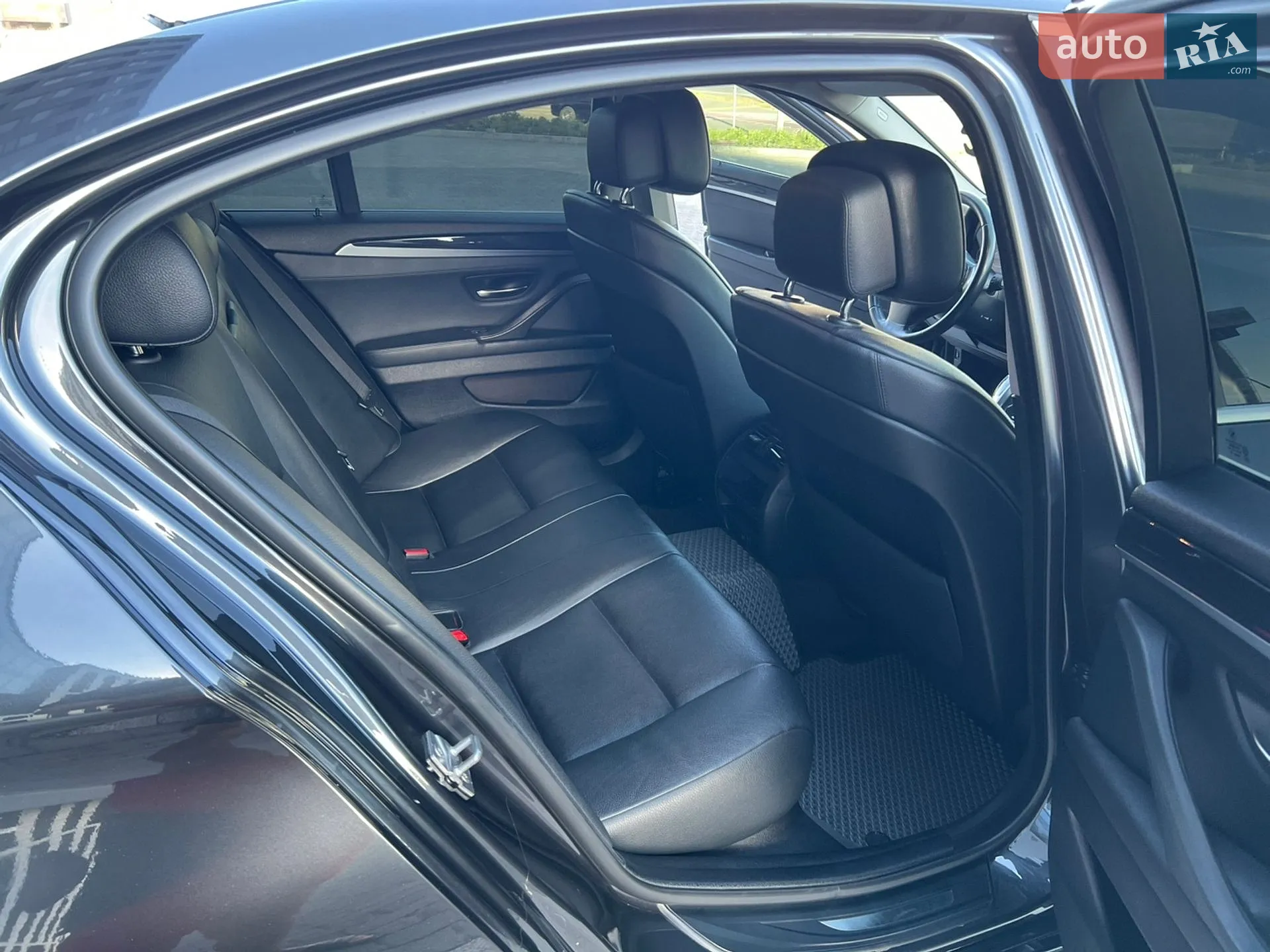 2011 BMW 5er - мініатюра 22