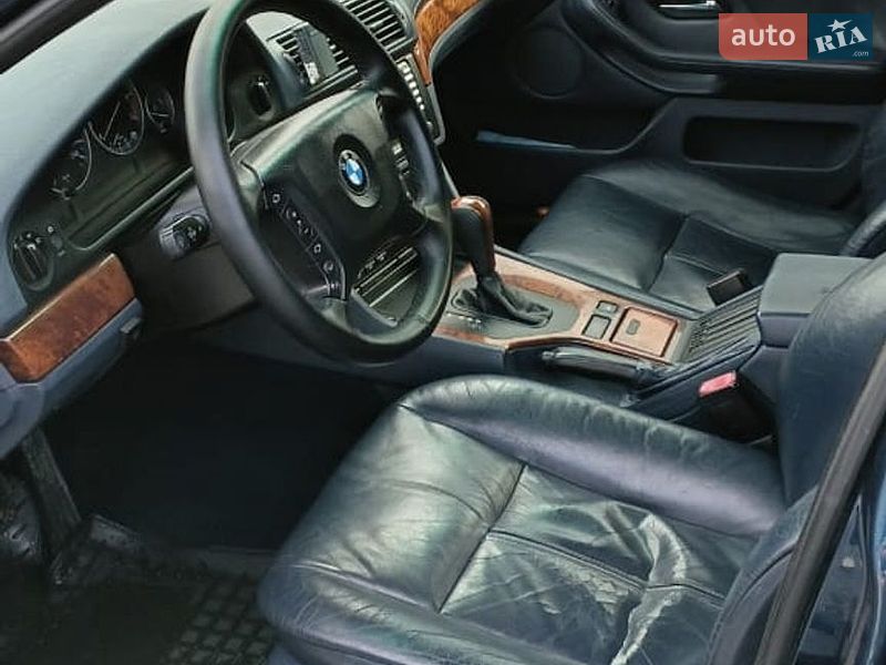 Седан BMW 5 Series 2001 в Кременчуге