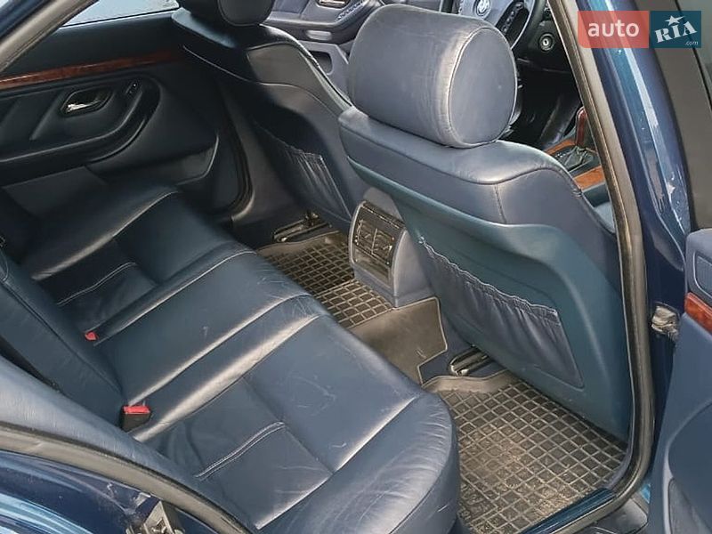 Седан BMW 5 Series 2001 в Кременчуге