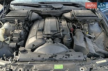 Седан BMW 5 Series 2001 в Кременчуге