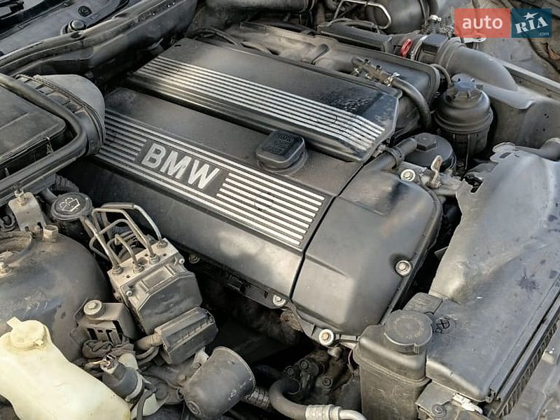 Седан BMW 5 Series 2001 в Кременчуге