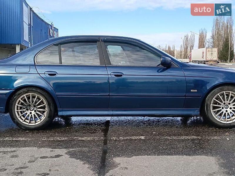 Седан BMW 5 Series 2001 в Кременчуге