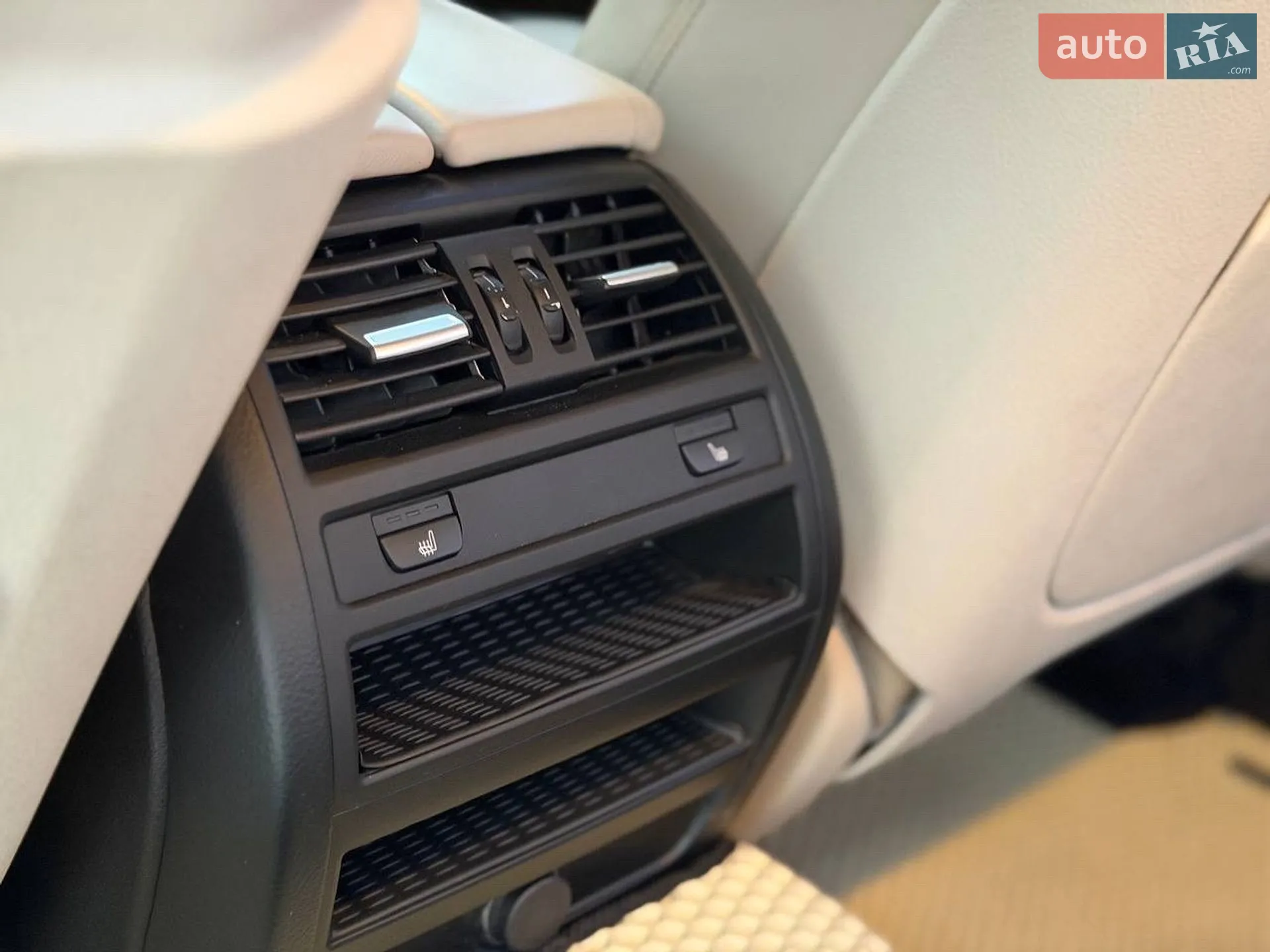 2015 BMW 5er - мініатюра 22