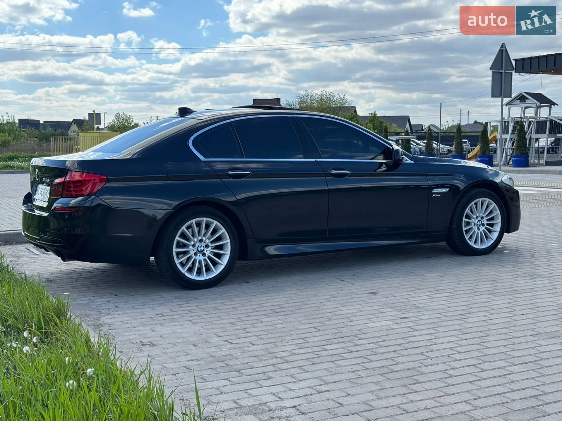 2011 BMW 5er - мініатюра 7