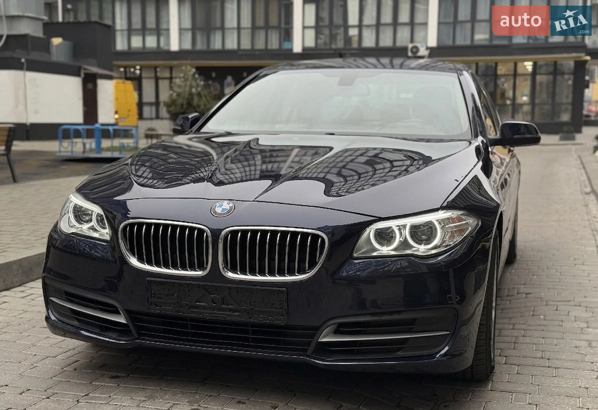 2014 BMW 5er - мініатюра 4