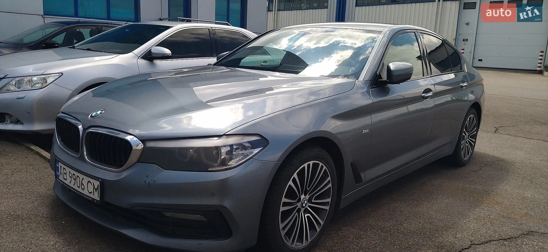 2017 BMW 5er - мініатюра 2