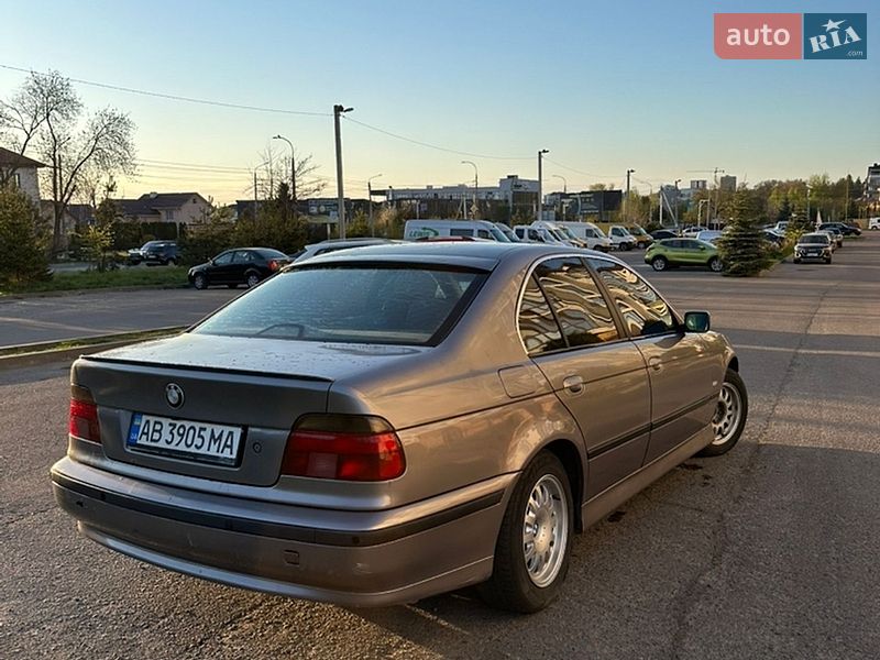 Седан BMW 5 Series 1996 в Ровно