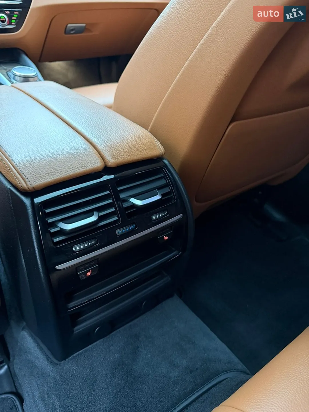 2017 BMW 5er - мініатюра 10