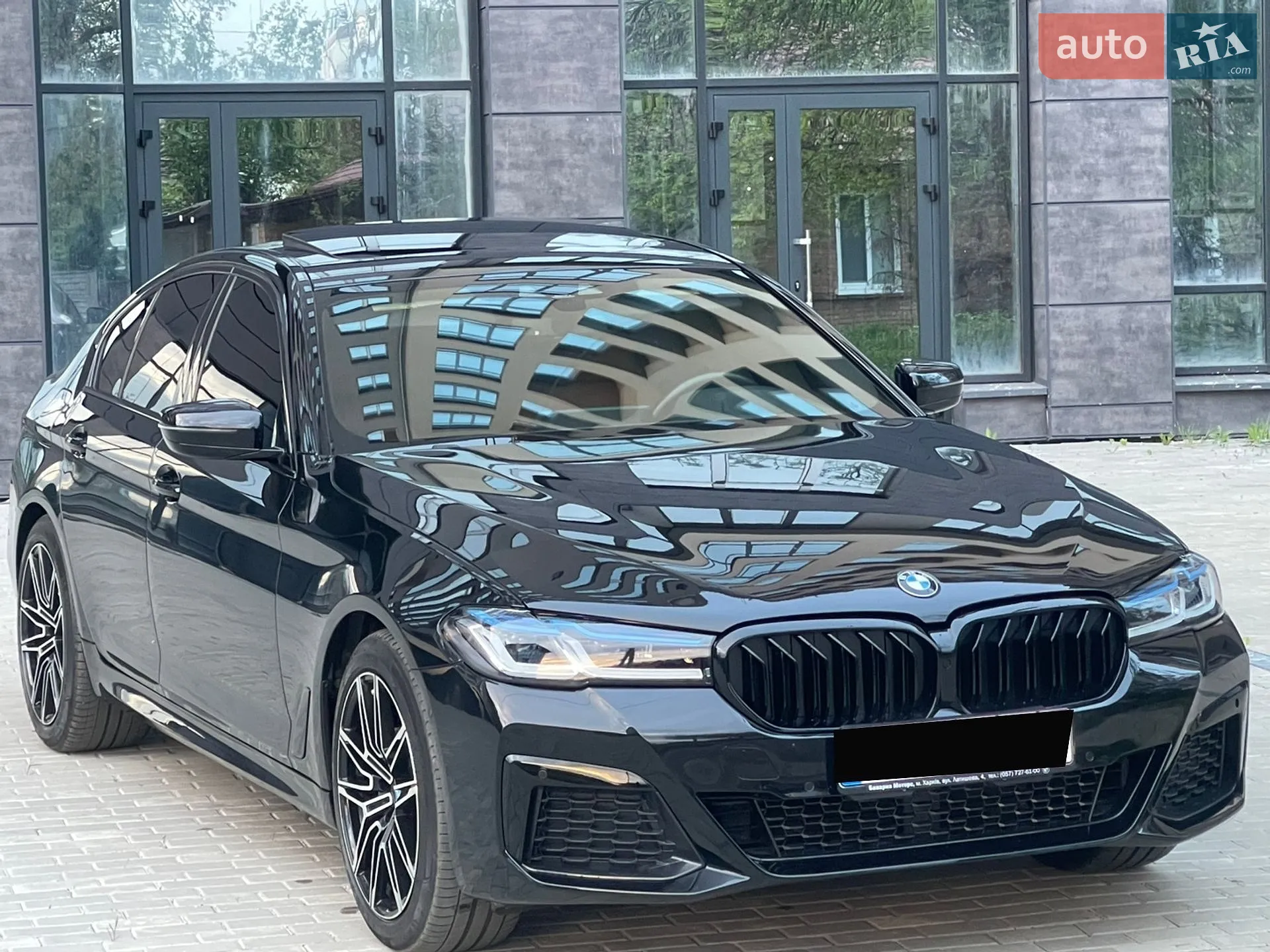 2017 BMW 5er - мініатюра 2