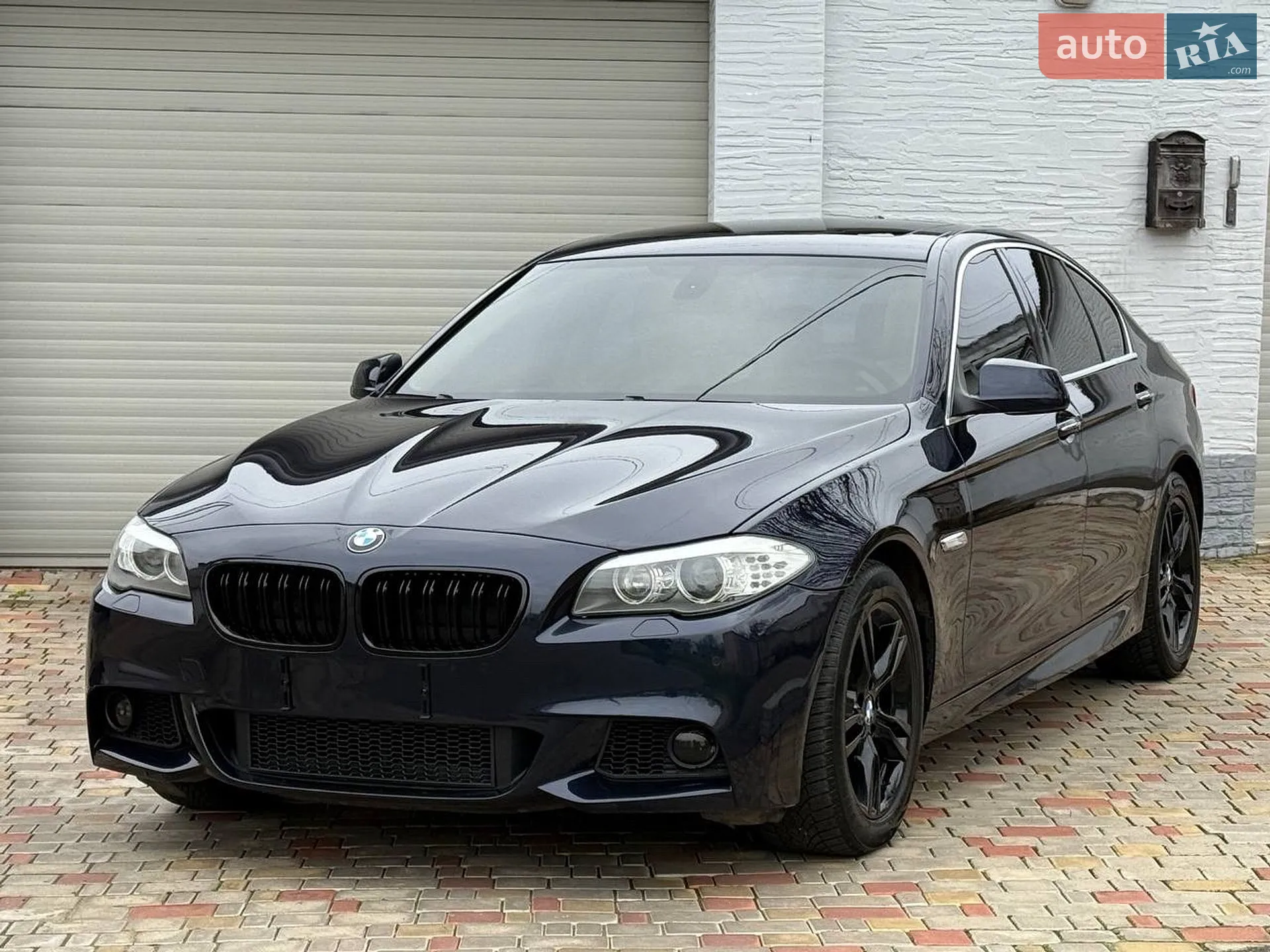 2011 BMW 5er - мініатюра 3
