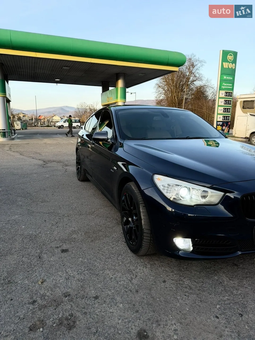 2011 BMW 5er - мініатюра 2