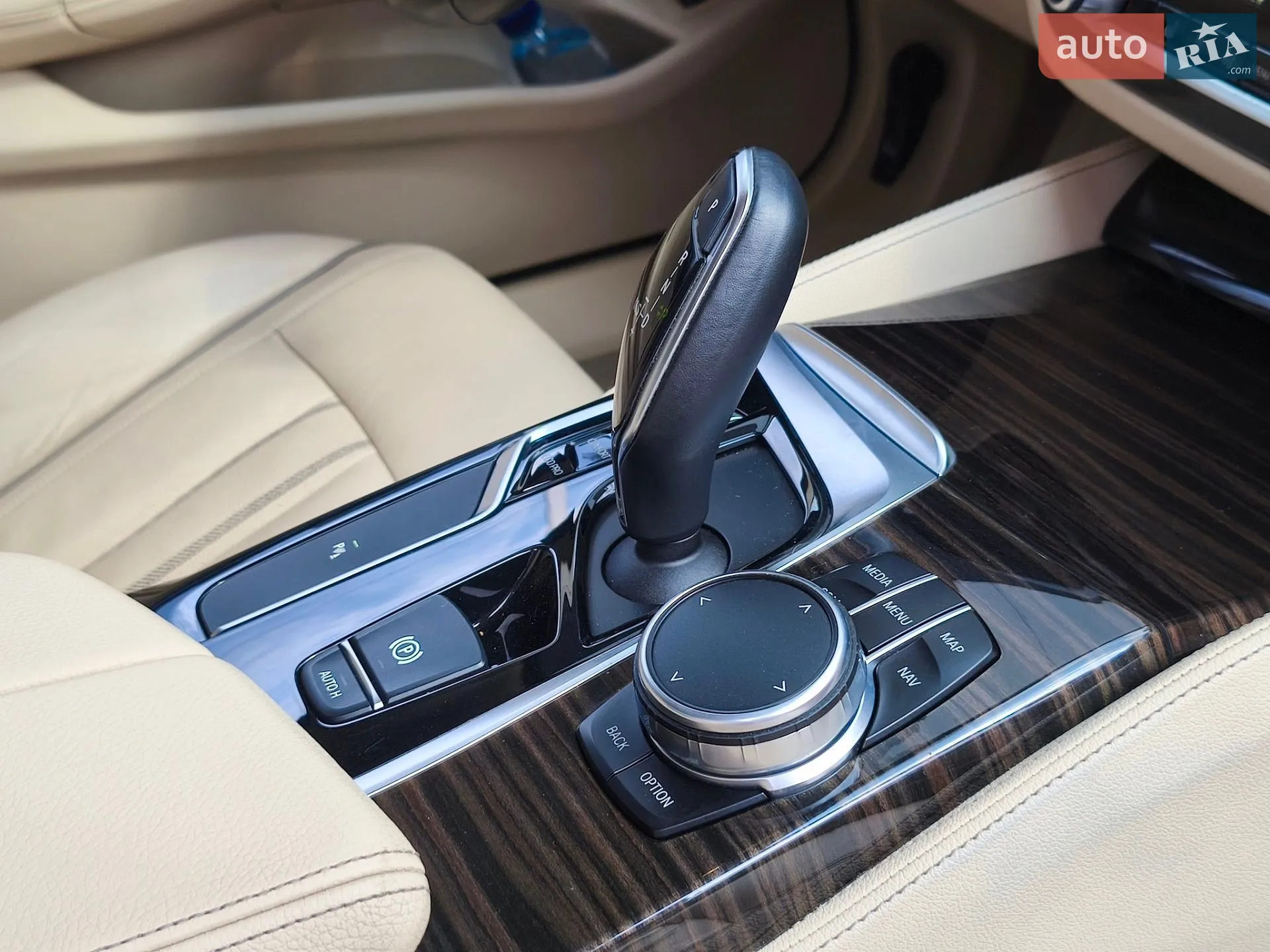 2017 BMW 5er - мініатюра 21