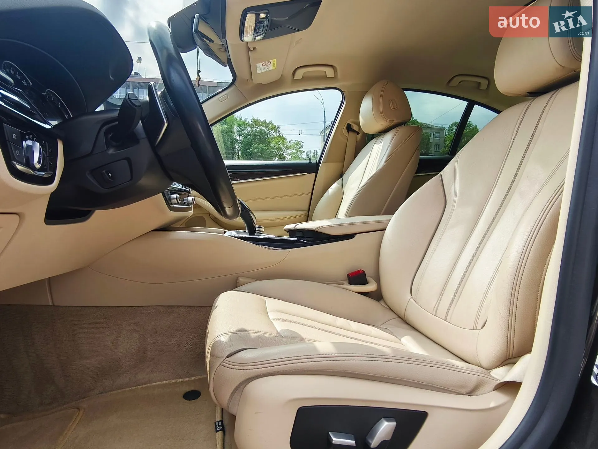 2017 BMW 5er - мініатюра 39