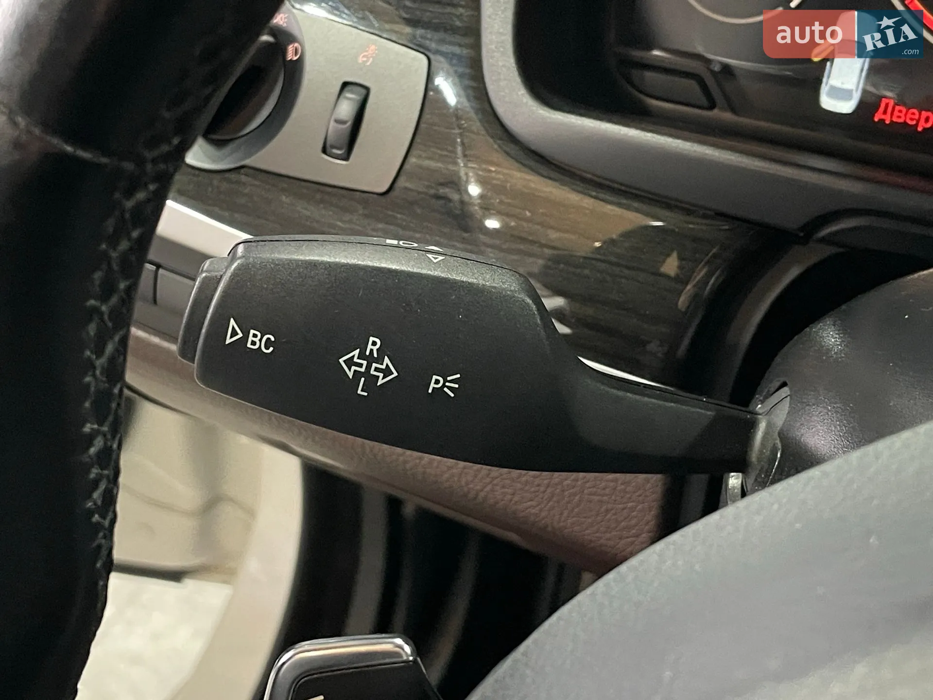 2016 BMW 5er - мініатюра 13