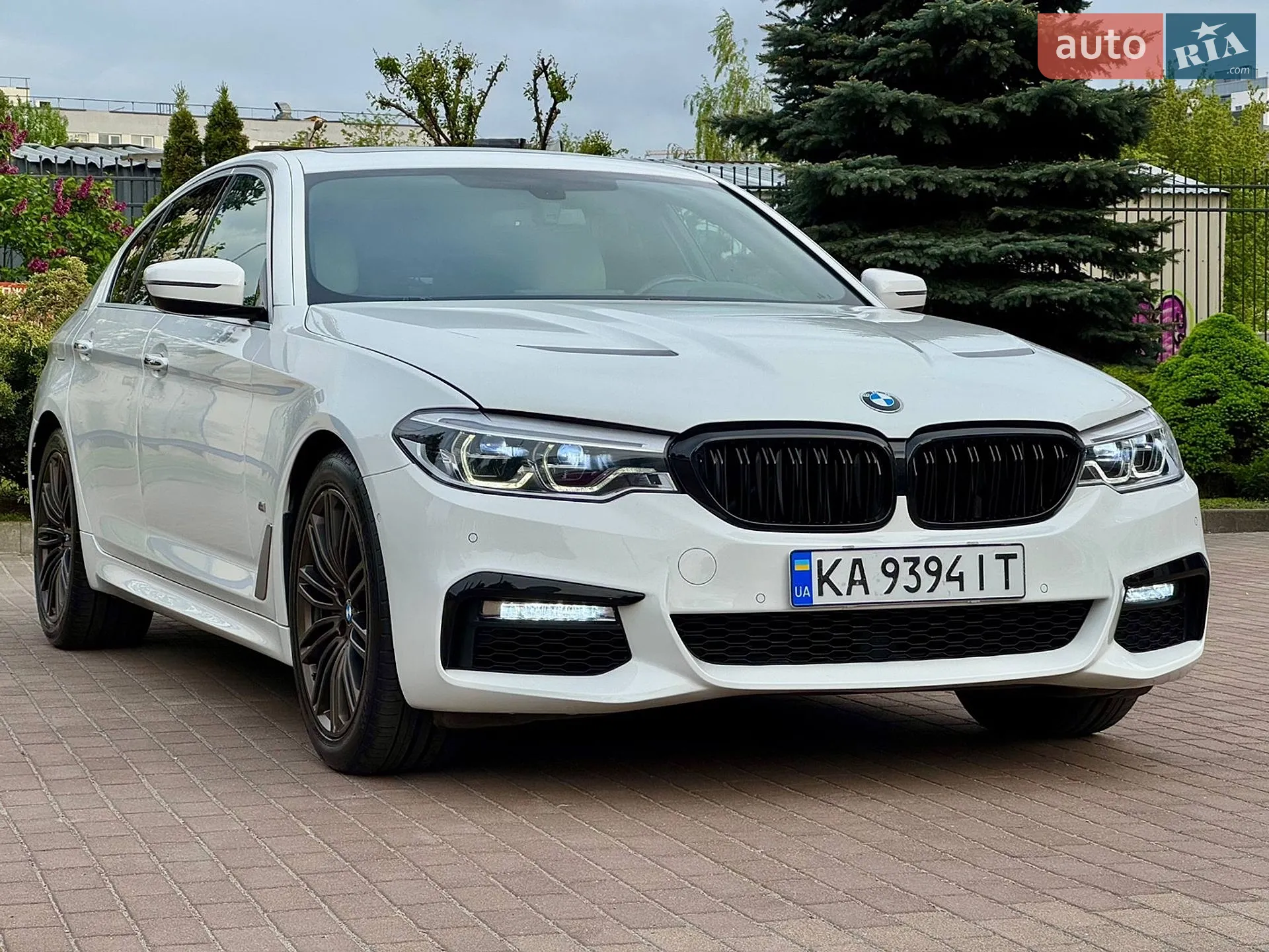 2017 BMW 5er - мініатюра 2