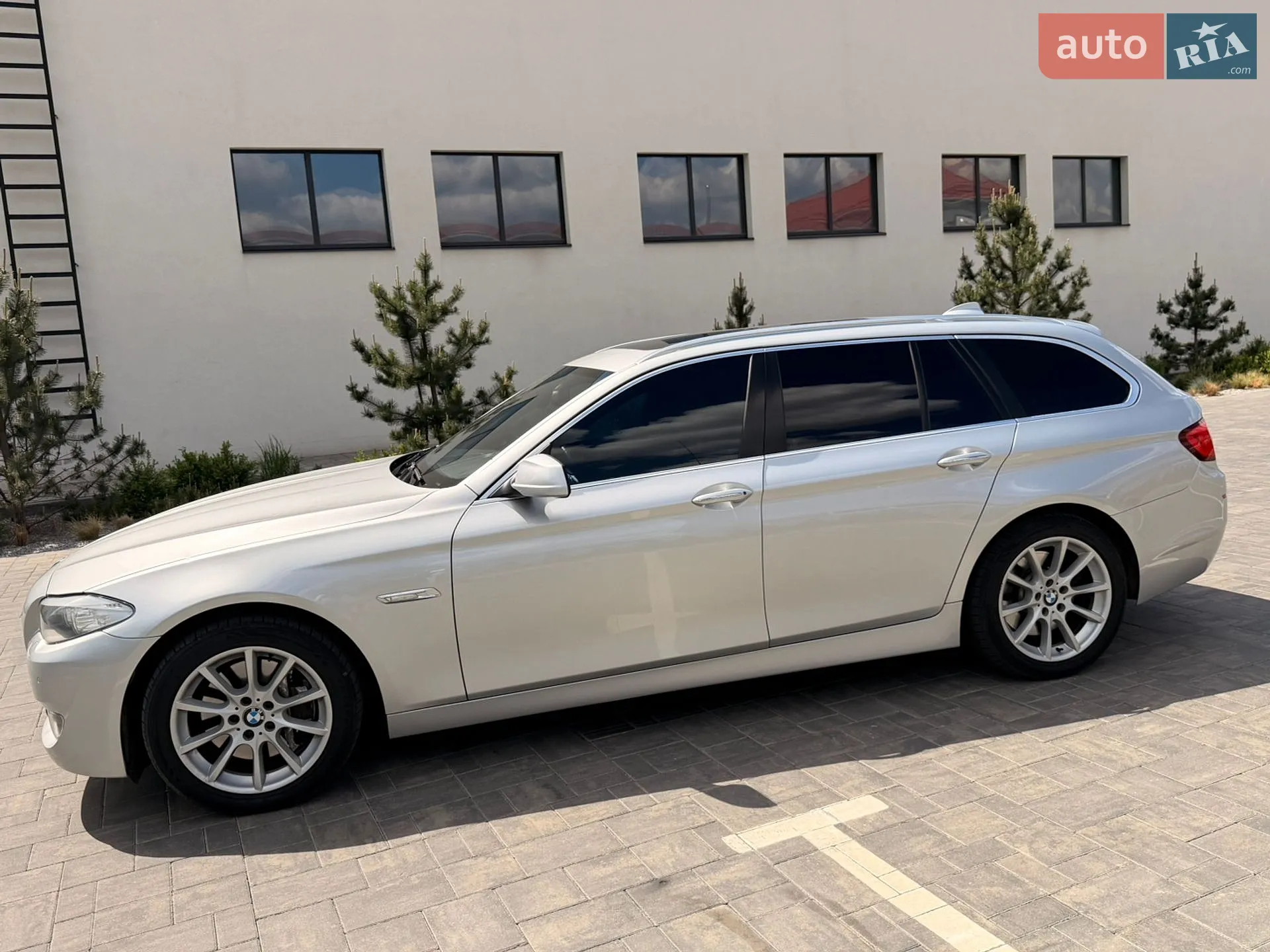 2012 BMW 5er - мініатюра 3
