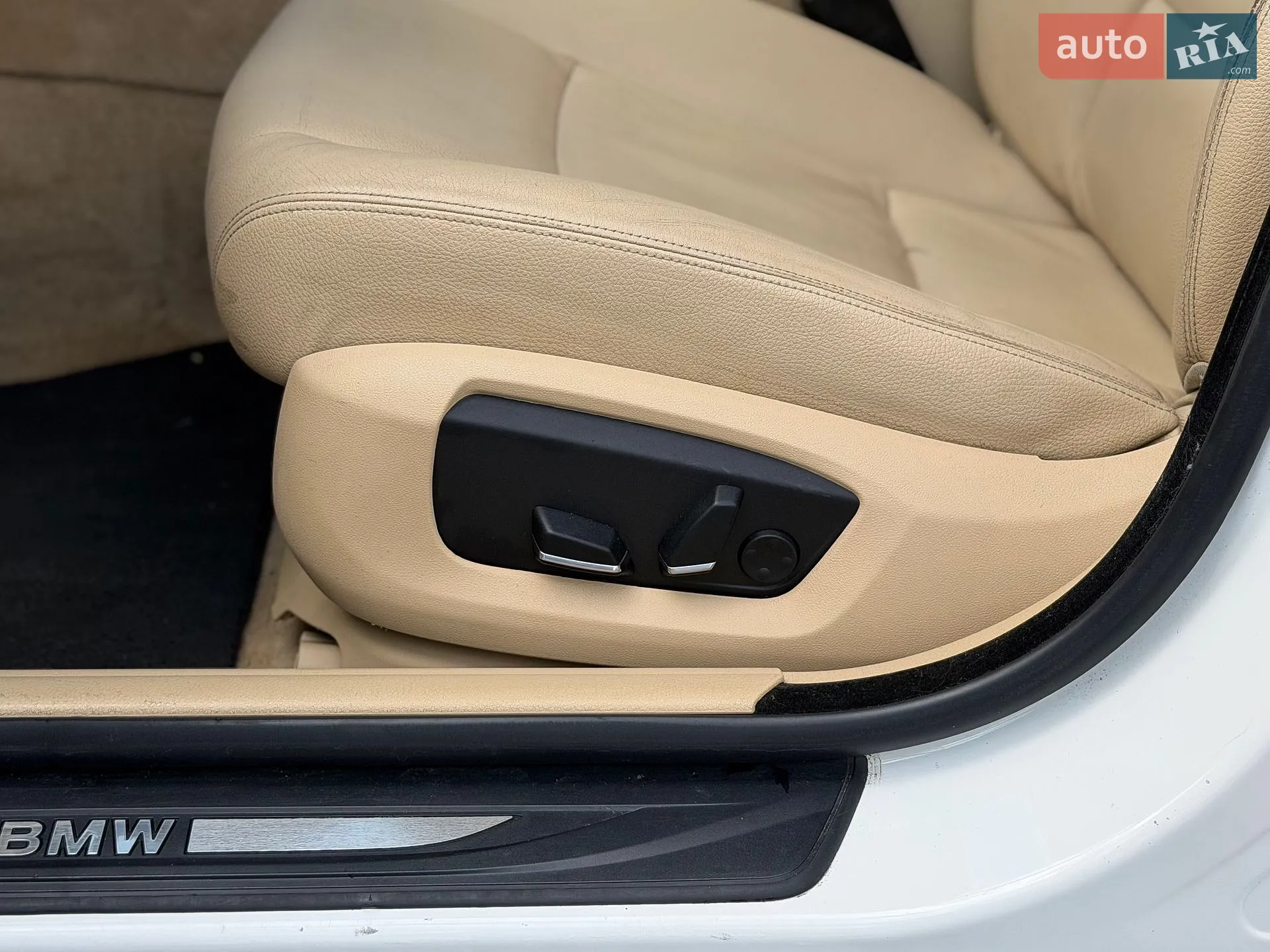 2014 BMW 5er - мініатюра 32