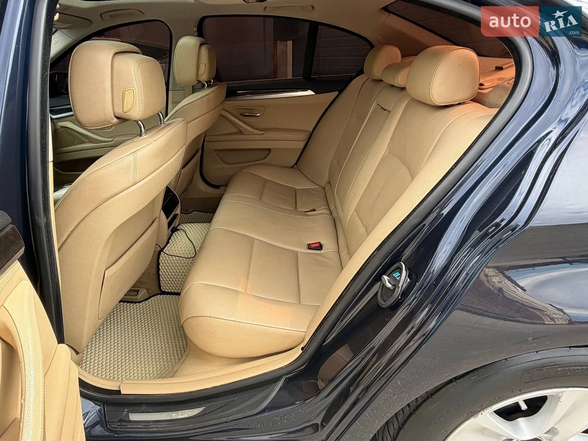 2011 BMW 5er - мініатюра 20
