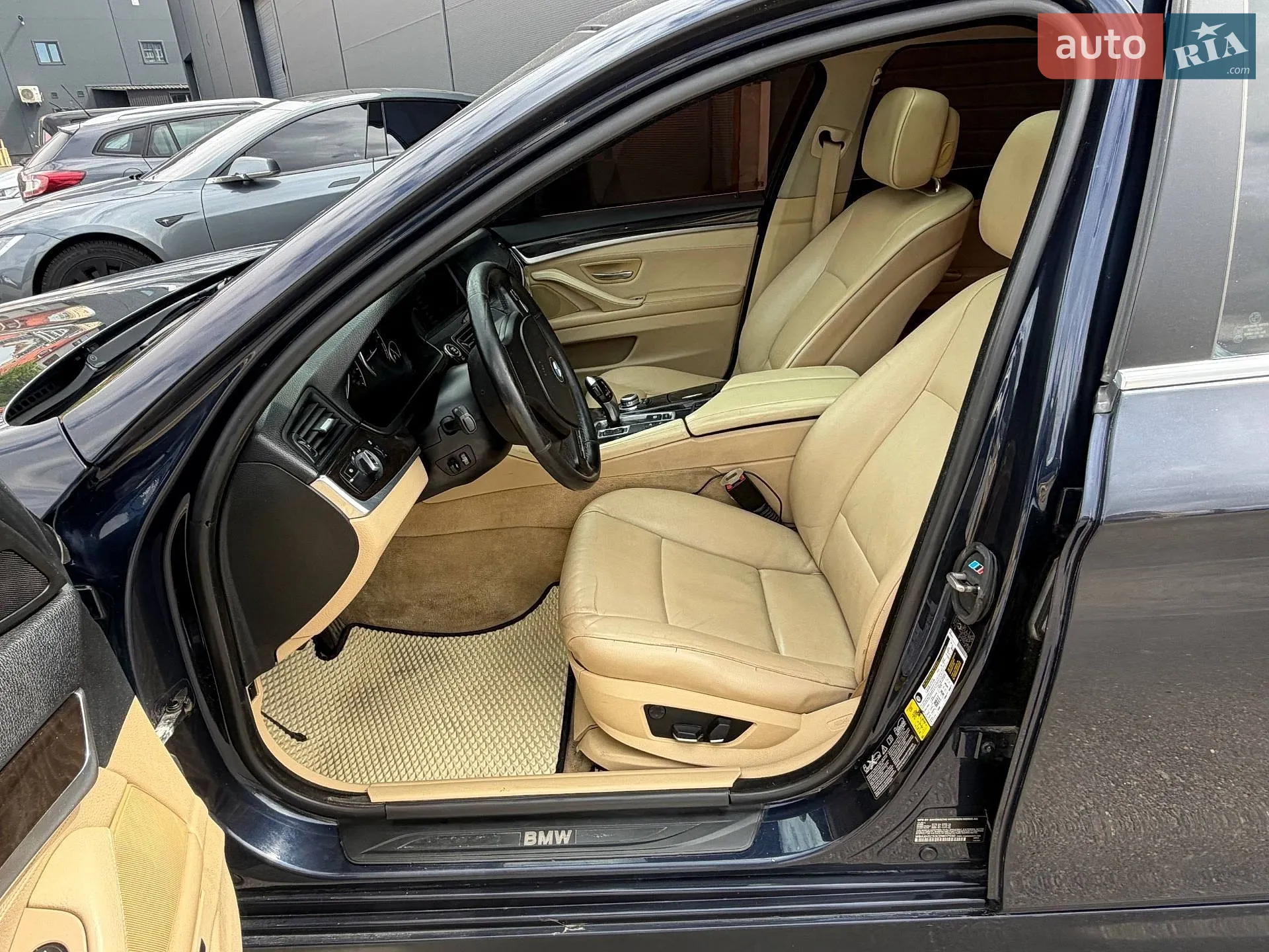 2011 BMW 5er - мініатюра 22