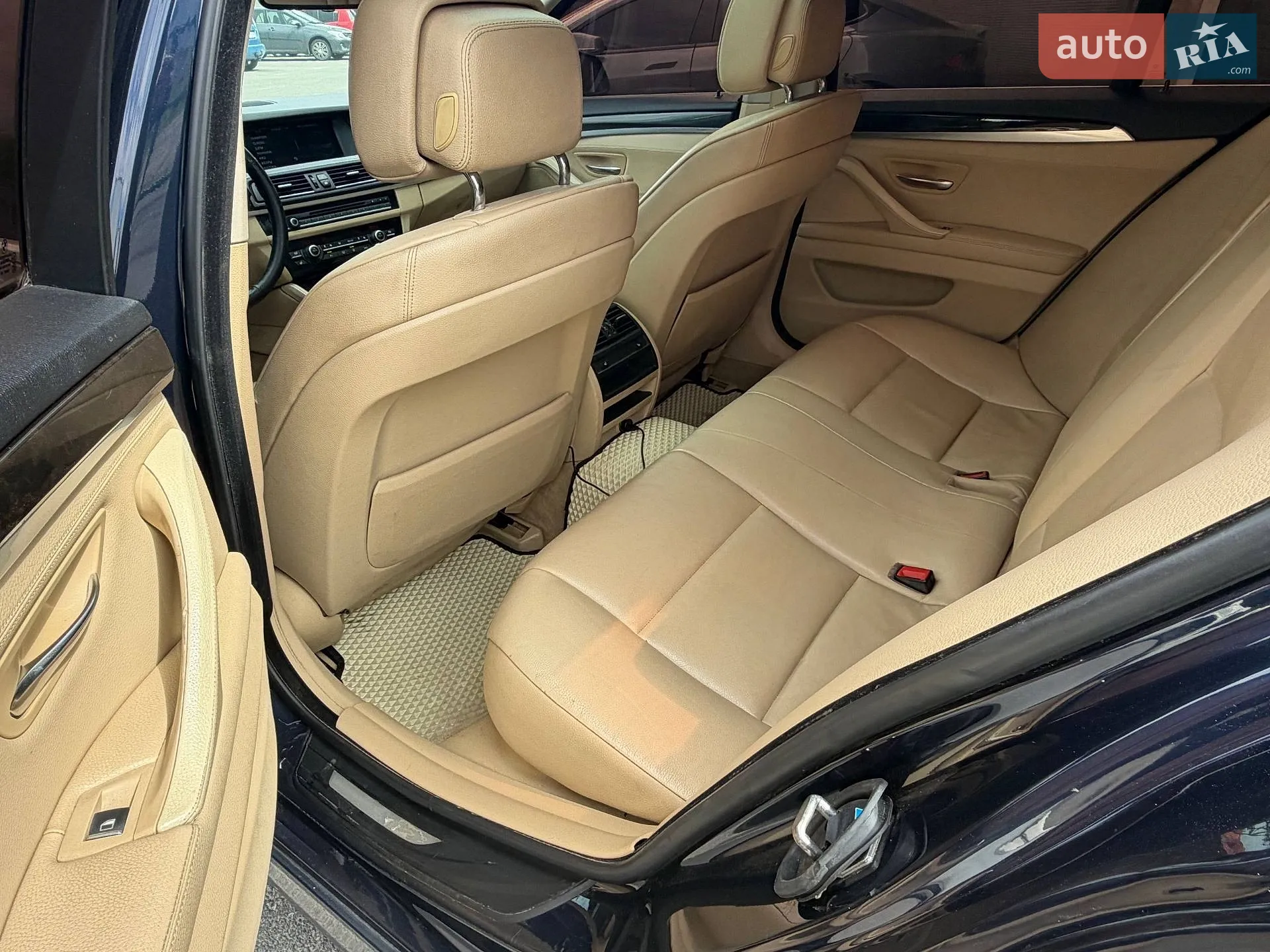 2011 BMW 5er - мініатюра 24