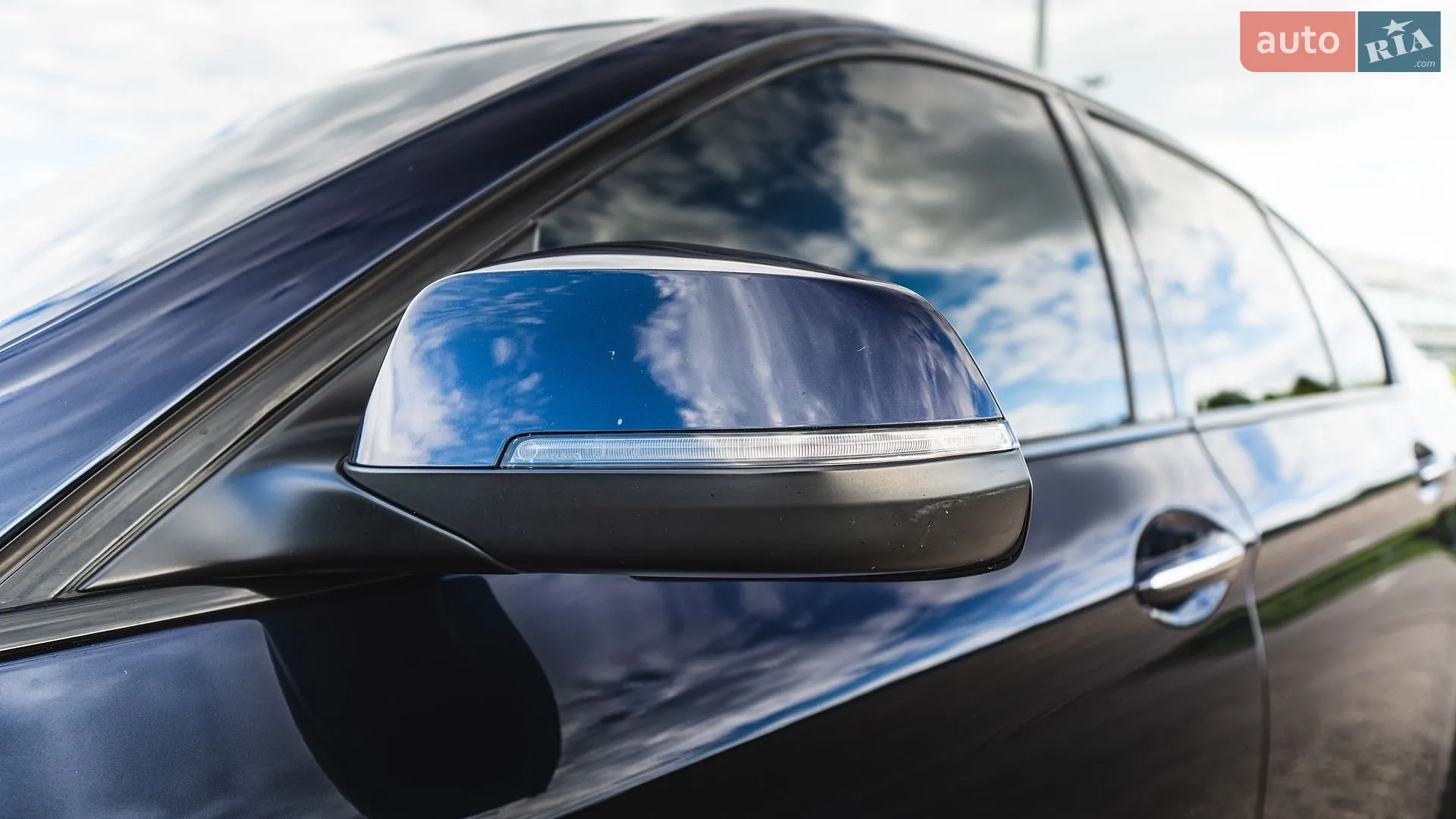 2013 BMW 5er - мініатюра 10