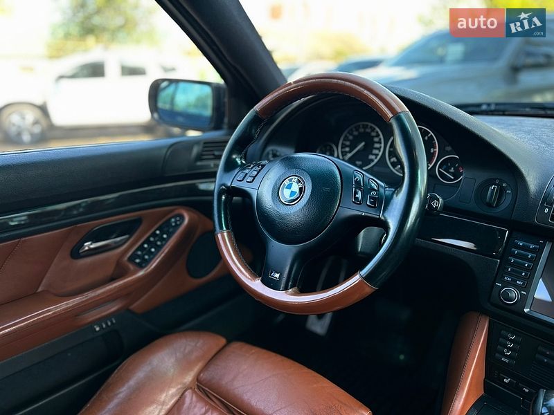 Седан BMW 5 Series 2003 в Николаеве