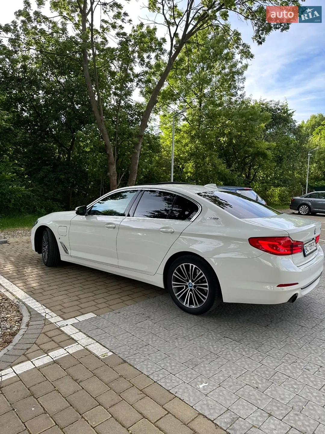 2019 BMW 5er - мініатюра 2