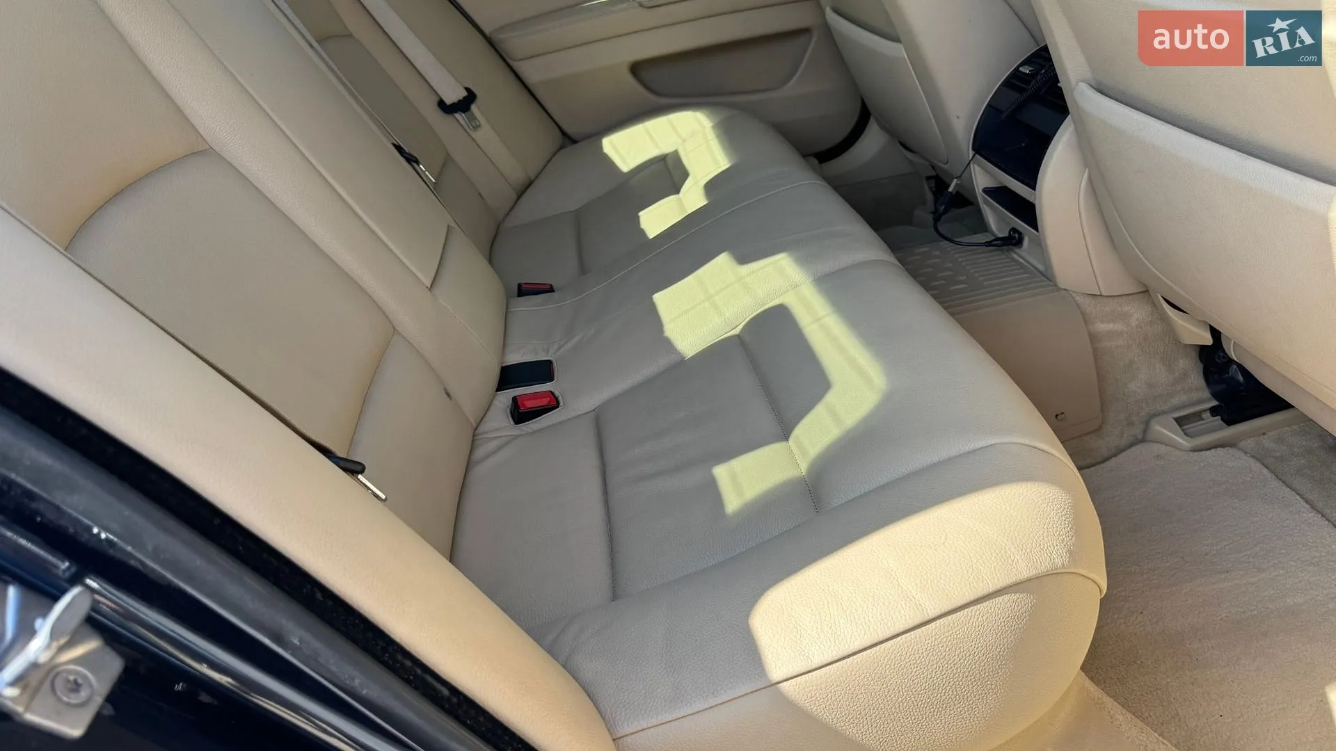 2011 BMW 5er - мініатюра 35