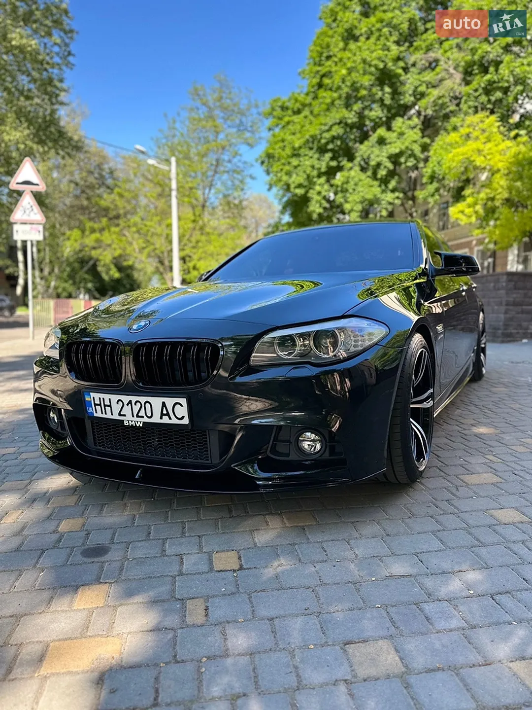 2011 BMW 5er - мініатюра 2