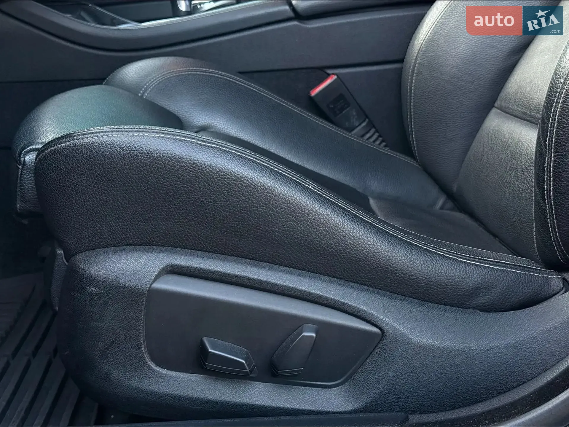 2015 BMW 5er - мініатюра 14