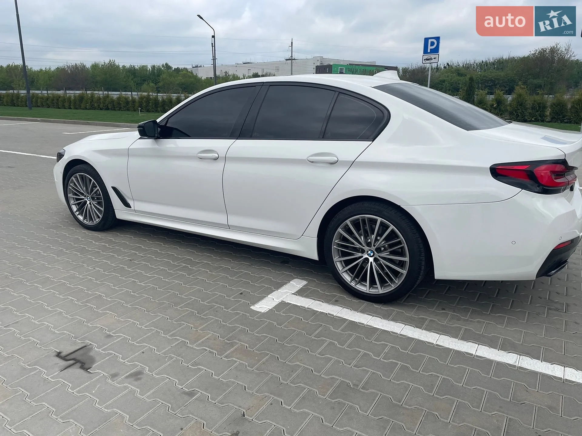 2020 BMW 5er - мініатюра 12
