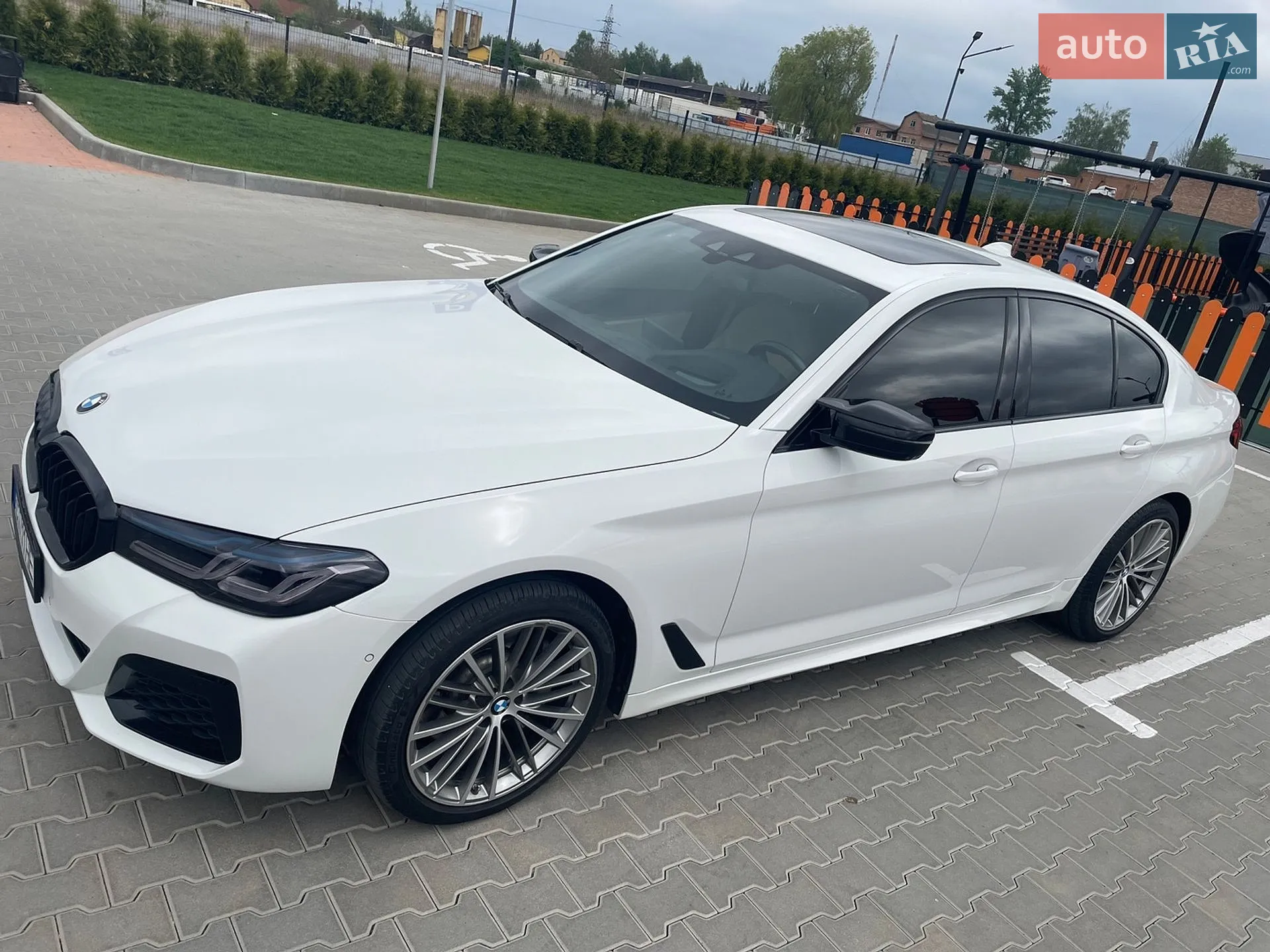 2020 BMW 5er - мініатюра 15