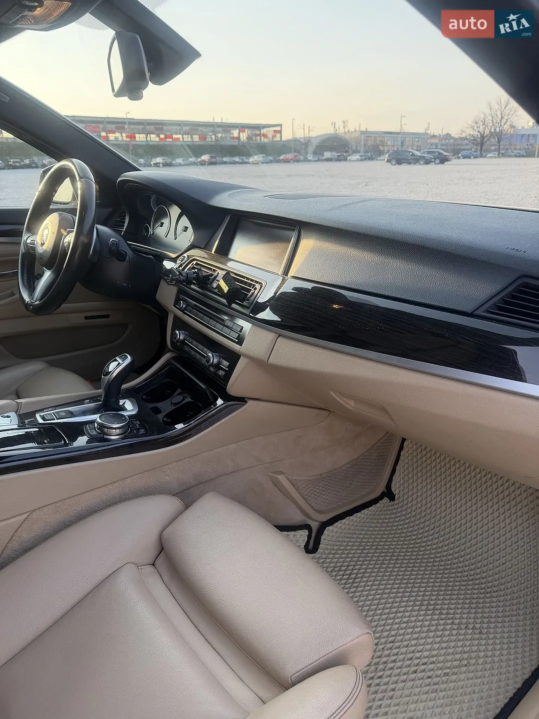2014 BMW 5er - мініатюра 16
