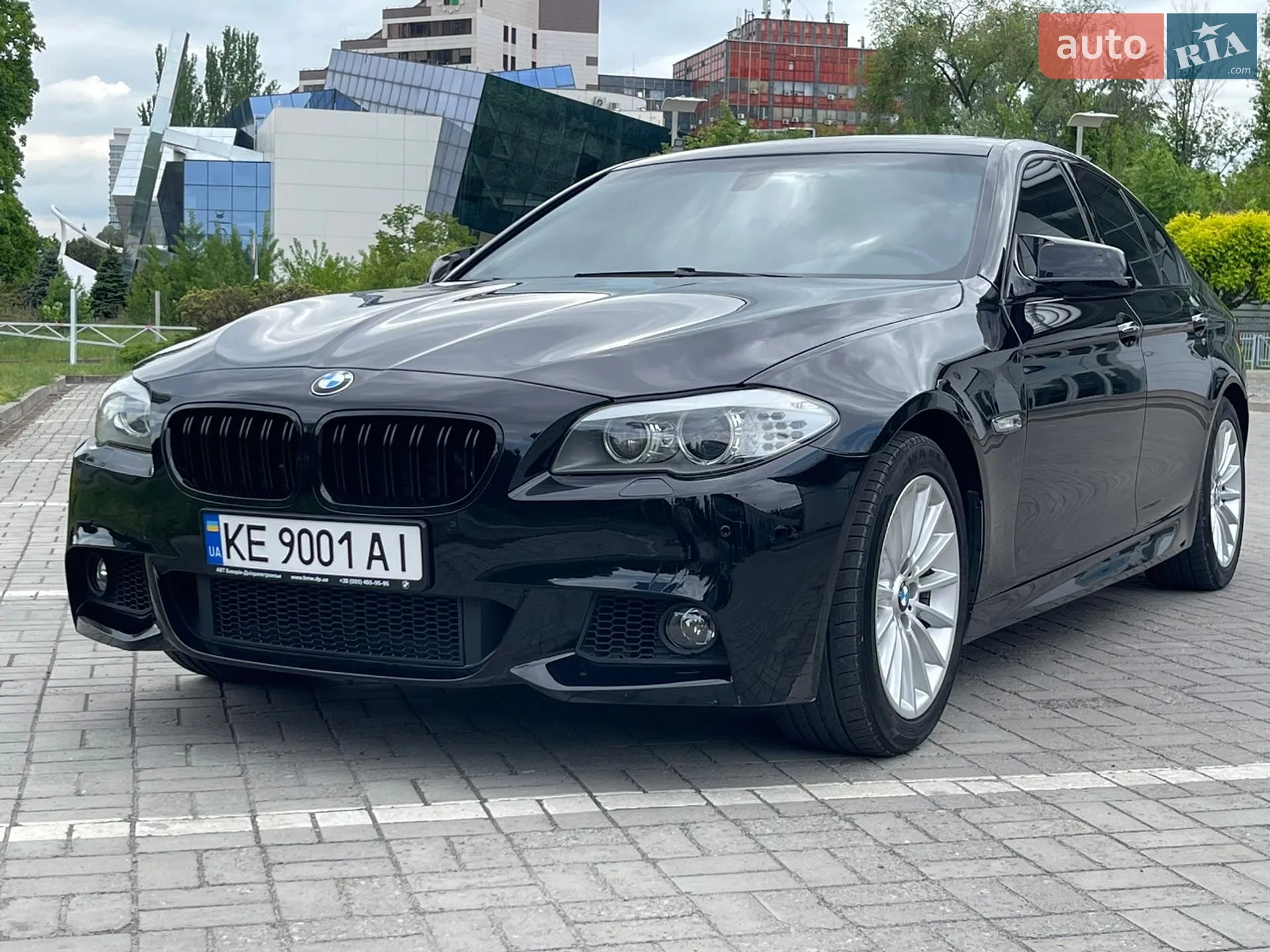 2011 BMW 5er - мініатюра 3