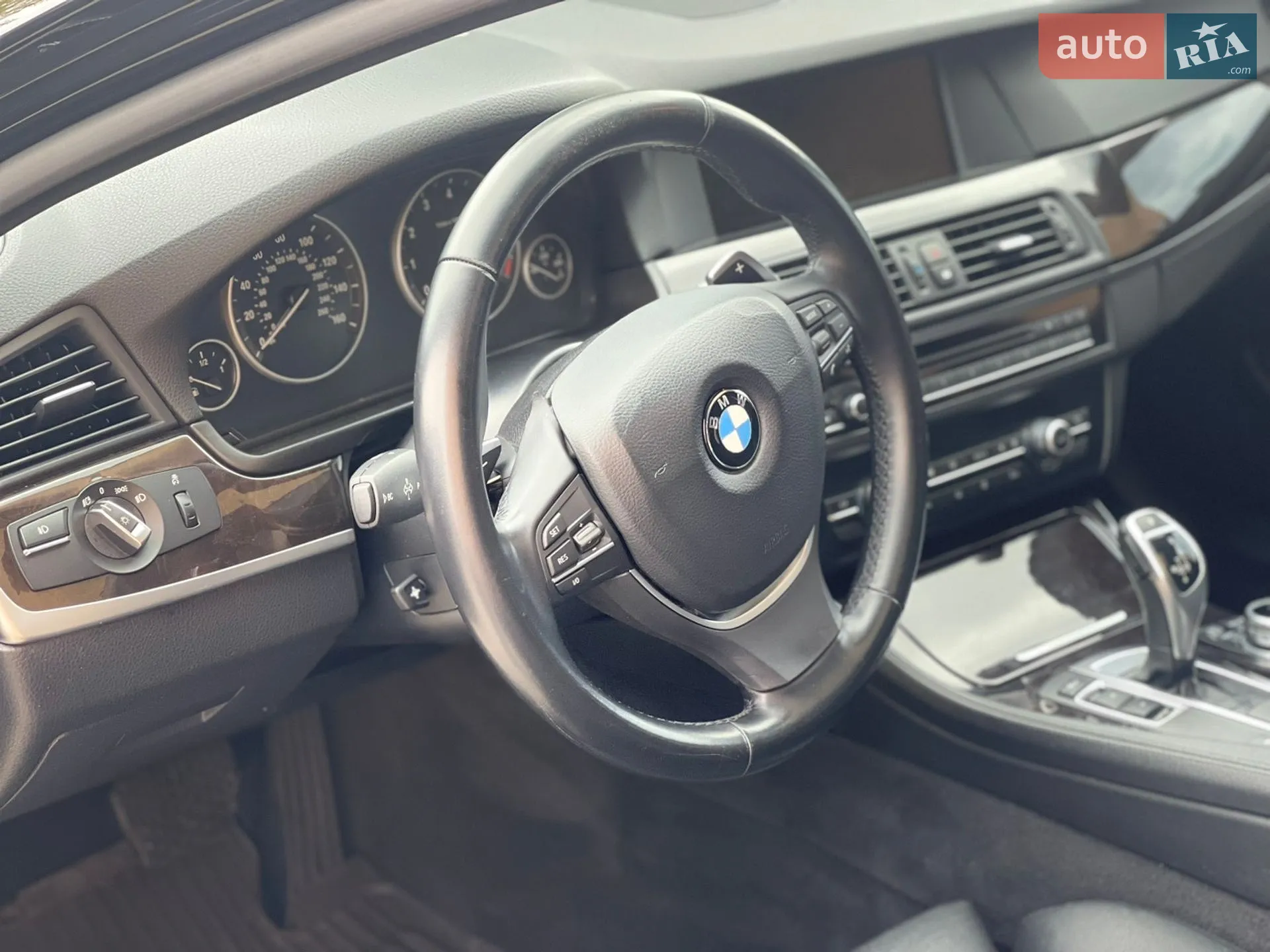 2011 BMW 5er - мініатюра 12