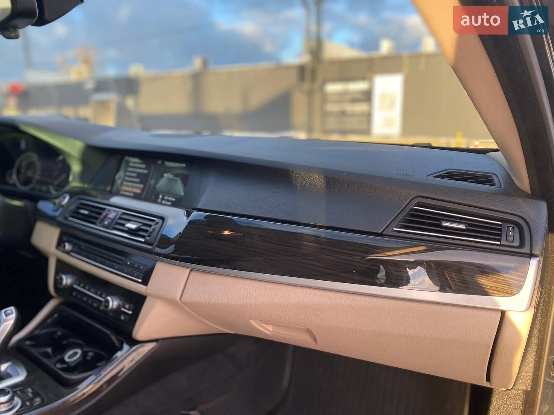 2013 BMW 5er - мініатюра 11