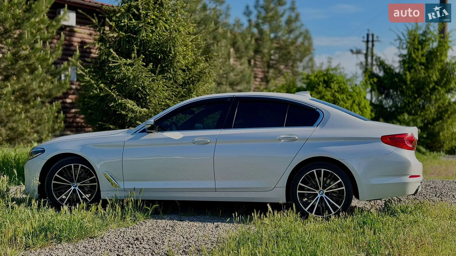 2017 BMW 5er - мініатюра 19