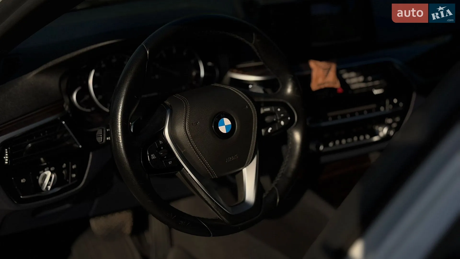 2017 BMW 5er - мініатюра 26