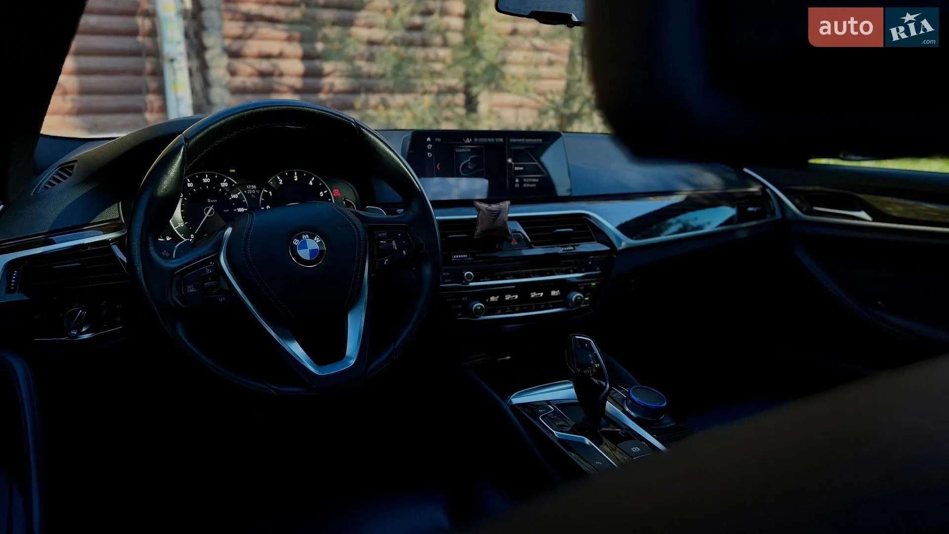 2017 BMW 5er - мініатюра 33