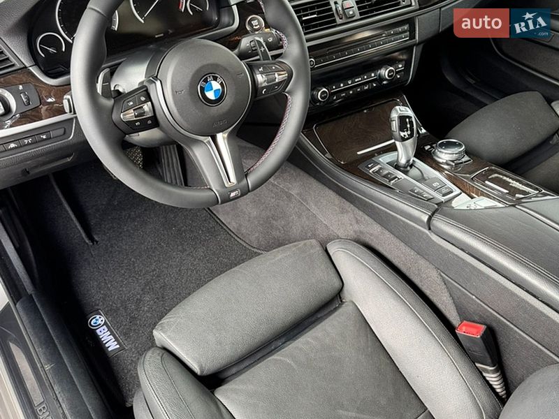 Седан BMW 5 Series 2013 в Цумани