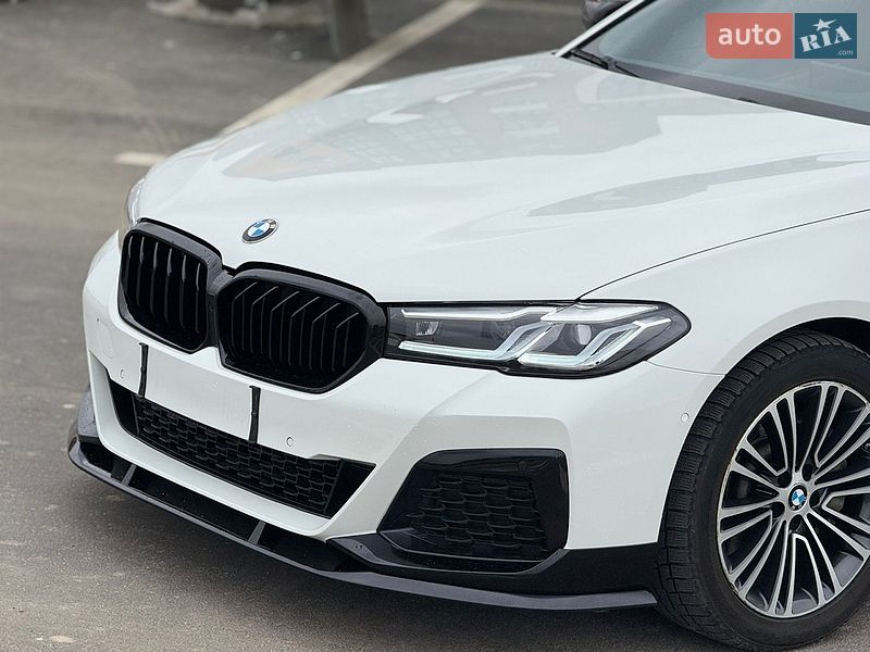 Седан BMW 5 Series 2018 в Ровно фото 18 Седан BMW 5 Series 2018 в Ровно
