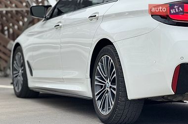 Седан BMW 5 Series 2018 в Ровно фото 28 Седан BMW 5 Series 2018 в Ровно