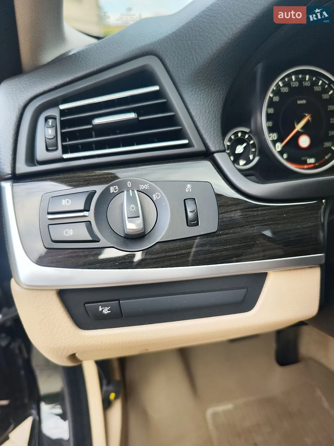 2015 BMW 5er - мініатюра 17