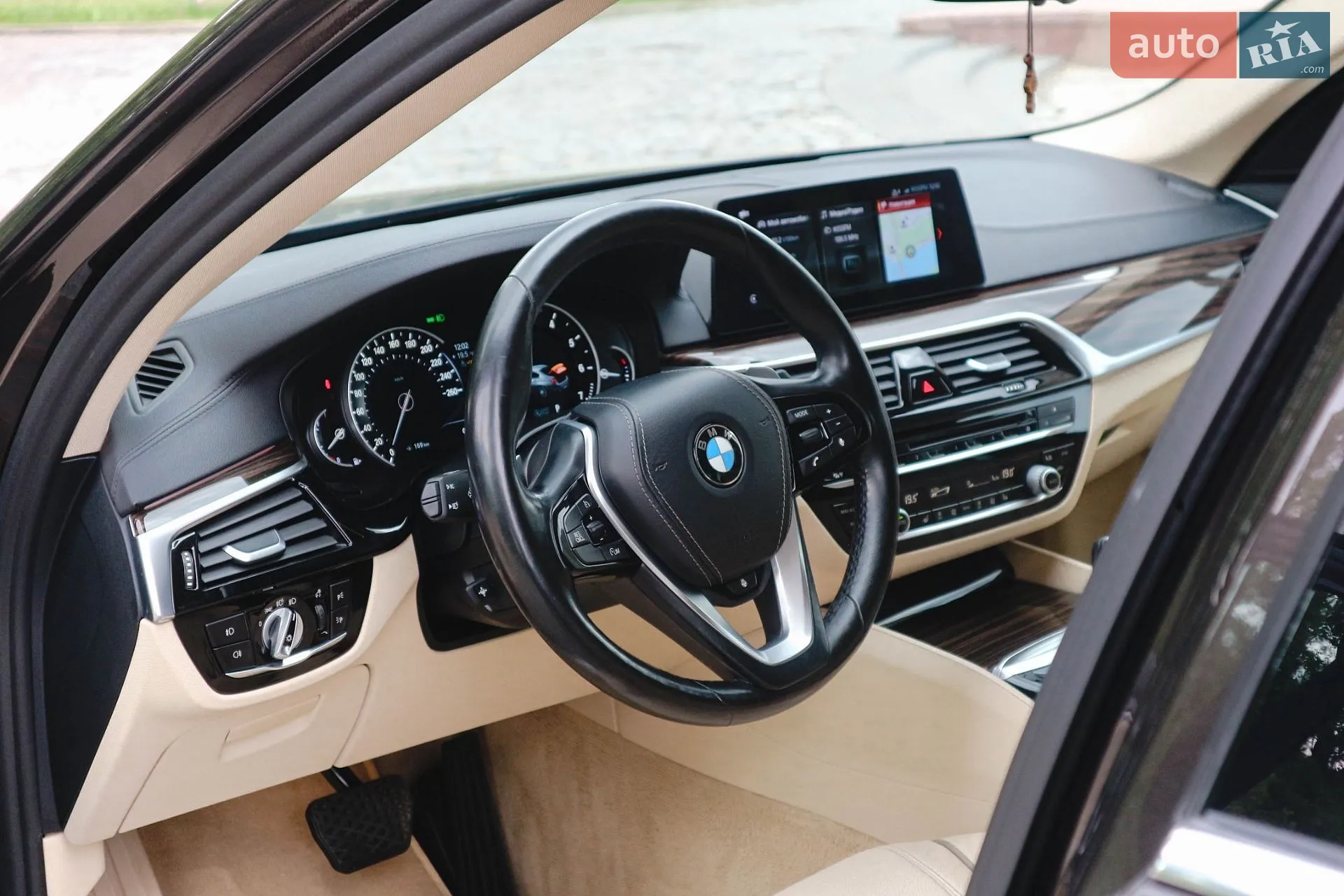 2017 BMW 5er - мініатюра 24