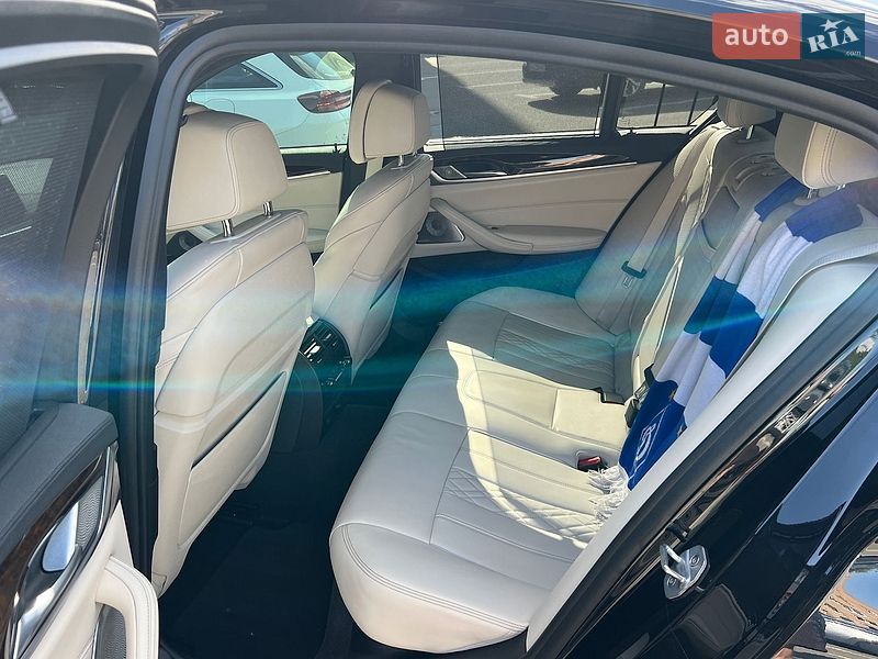 Седан BMW 5 Series 2018 в Киеве