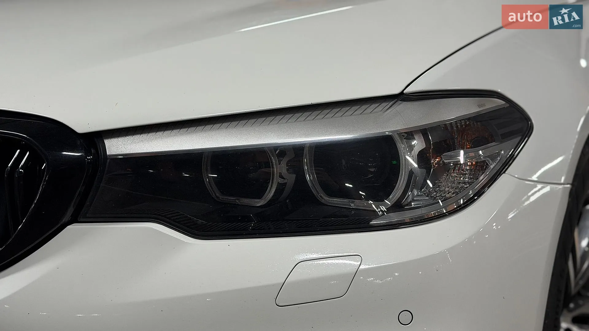 2017 BMW 5er - мініатюра 19
