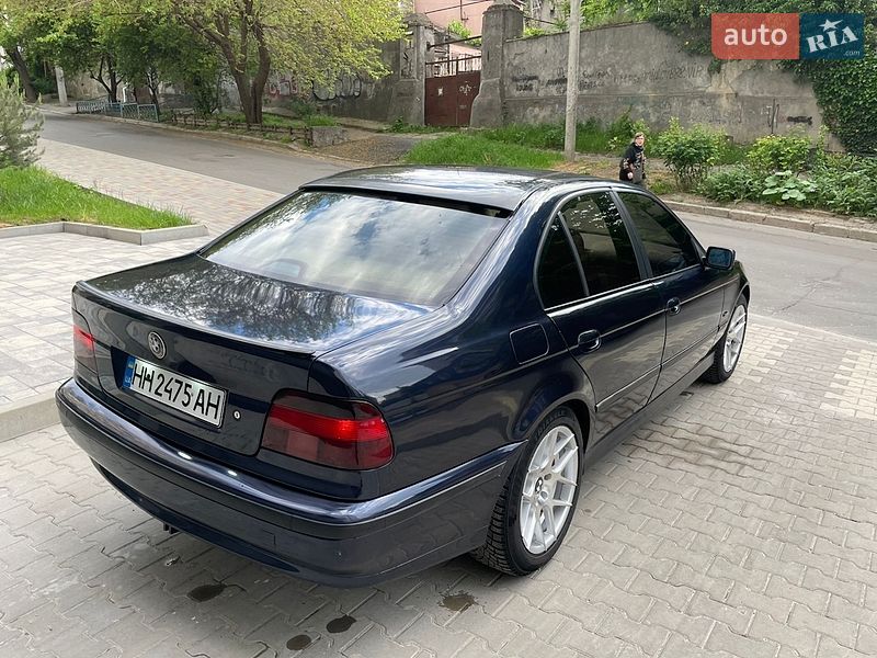 Седан BMW 5 Series 1998 в Одессе