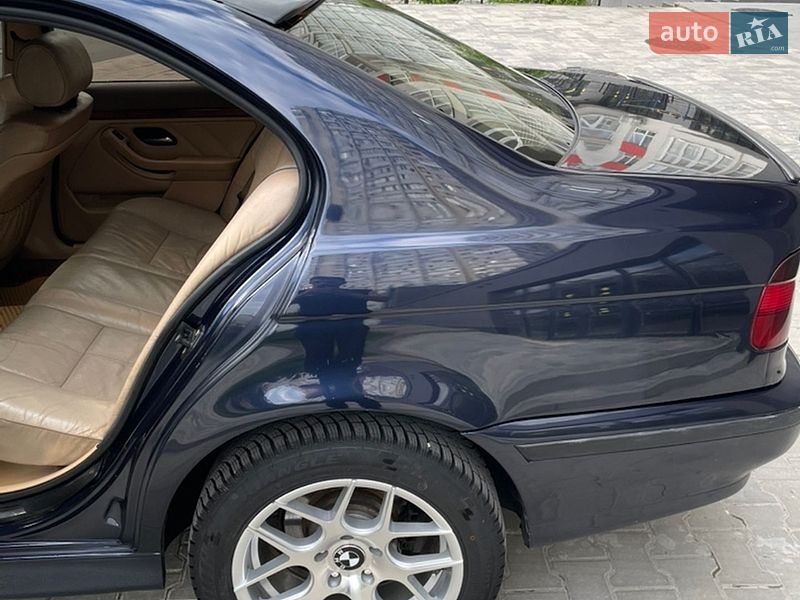 Седан BMW 5 Series 1998 в Одессе
